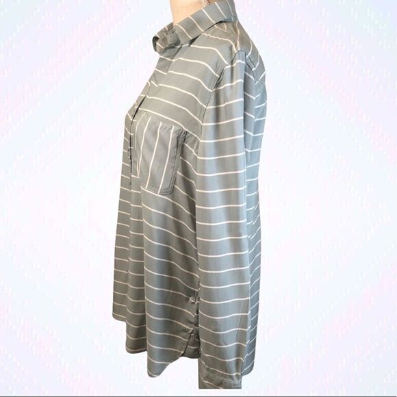 Beachlunchlounge Sage Green Long Sleeve Shirt - Picture 3 of 10
